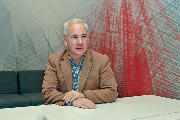 <p>Edmundo Valderrama, presidente de ChileNut. Foto: José Montenegro.</p>