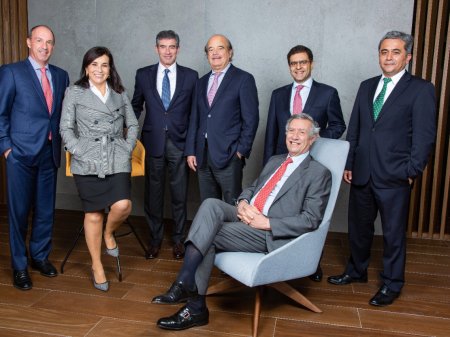 <p>Chilena Bci hace su primer directorio presencial en Perú</p>