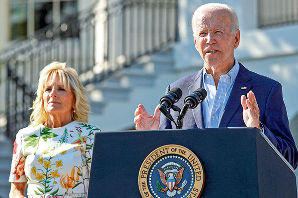 Biden evalúa reducir aranceles a China para combatir la inflación