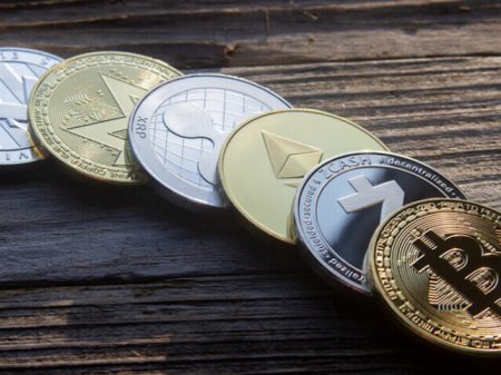 <p>Ahora que sube el dólar, ¿es tiempo de las stablecoins?</p>