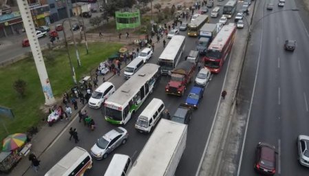 <p>Paro de transportistas peruanos se levanta: gremios de Lima y Callao firmaron acuerdo</p>