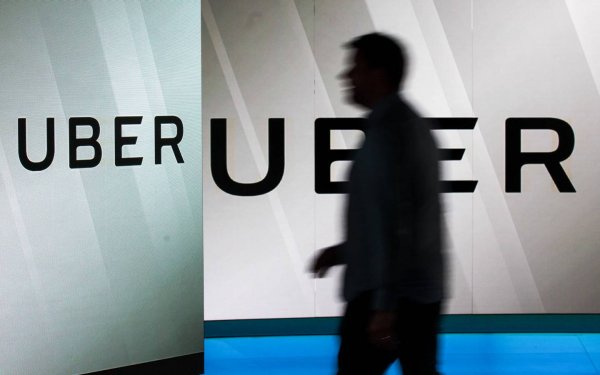 Según informes, Uber presionó a los políticos e infringió las leyes en su impulso global