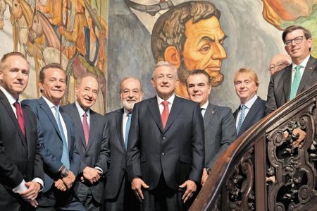 Inversiones energéticas por US$ 40 mil millones y presencia de grandes empresarios marca gira de López Obrador por EEUU