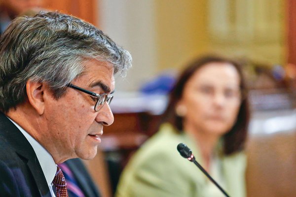 Banco Central busca profesional para relacionarse con el Ministerio de Hacienda
