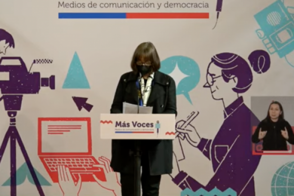 <p>Ahora en DF | Gobierno anuncia mesa de trabajo de comunicación y medios</p>