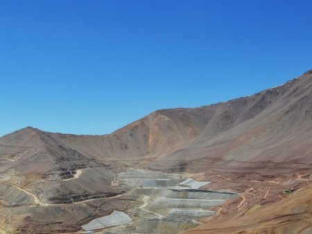 Corte Suprema de Chile ratifica cierre definitivo de proyecto Pascua Lama de Barrick