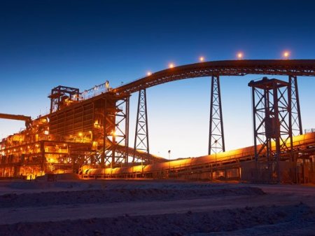 BHP revaluaría inversiones de aprobarse propuesta de gobierno chileno sobre royalty