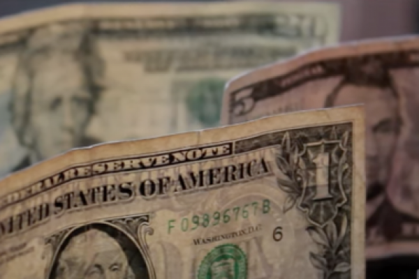 <p>Ahora en DF | Fondo A acumula ganancias por alza del dólar: casi 5% de rentabilidad</p>
