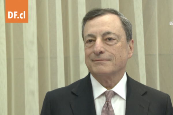 <p>Ahora en DF | Draghi se muestra dispuesto a seguir como primer ministro de Italia</p>