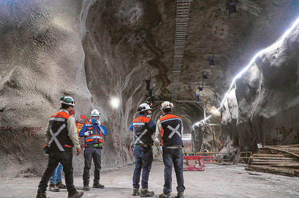Codelco suspende todos los proyectos de expansión tras la muerte de dos trabajadores