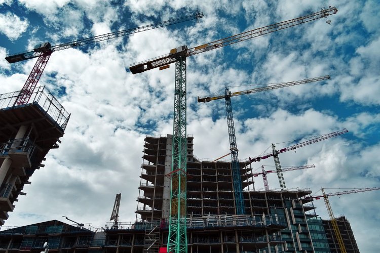 <p>Constructores colombianos piden actualizar presupuestos por el alza de costos</p>