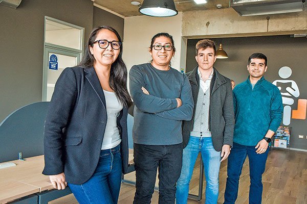 Lirmi adquiere Umáximo, para completar su oferta de tecnologías para la educación