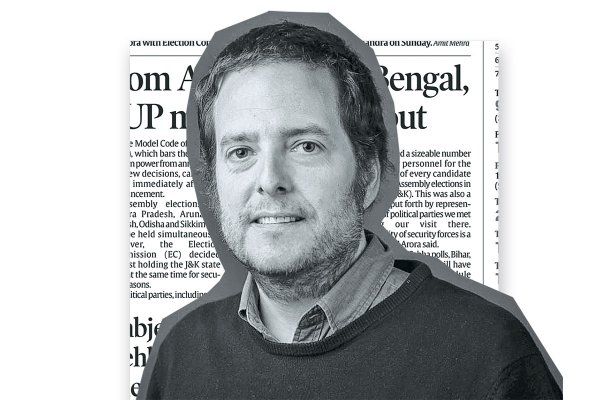 Hugo Herrera: "La Convención no hizo lo más básico que se pedía de ella, producir un símbolo de unidad"
