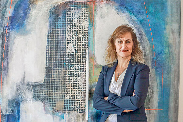 <p>Joanna Davidovich, directora ejecutiva del Consejo del Salmón.</p>