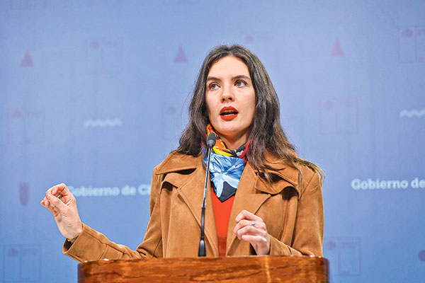 La ministra vocera de gobierno, Camila Vallejo, anunció ayer el apoyo a la propuesta que hicieron diputados en orden a decretar feriado el 16 de septiembre. Foto: Agencia Uno