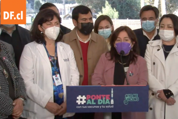 <p>Ahora en DF | Minsal informa el retroceso de fase en 17 comunas</p>