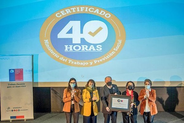 Reducción de jornada laboral: Enami se transforma en la primera empresa estatal en obtener el "Sello 40 horas"