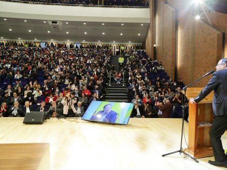 La íntima revelación del presidente electo de Colombia ante estudiantes universitarios