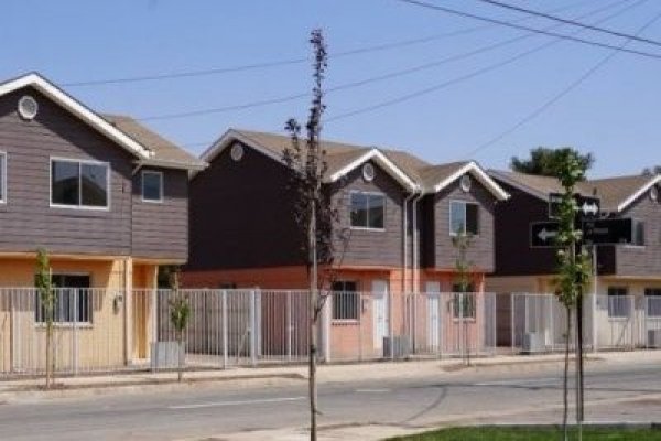 BID Invest y Creditú cierran acuerdo por US$50 millones para acceso a vivienda para personas de ingresos medios