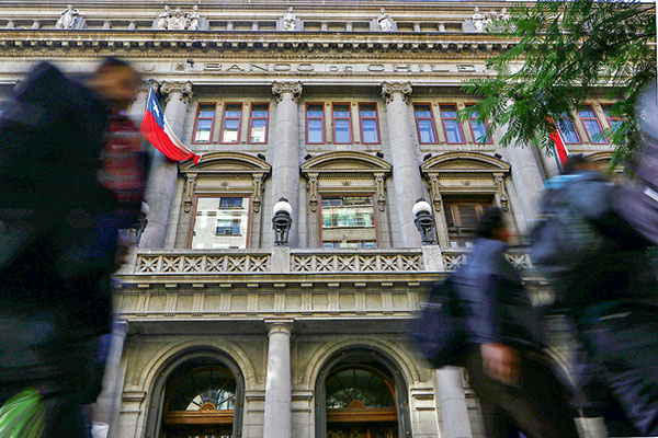 Banco de Chile: “La incertidumbre que enfrentamos es muy importante”