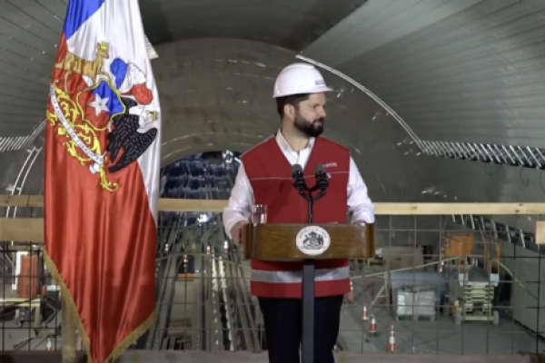 Ahora en DF | Boric visita avances de la Línea 2 del Metro de Santiago
