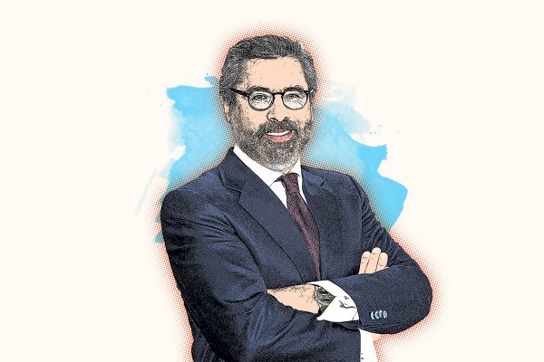 Las primeras horas de Román Blanco a la cabeza de Santander Chile