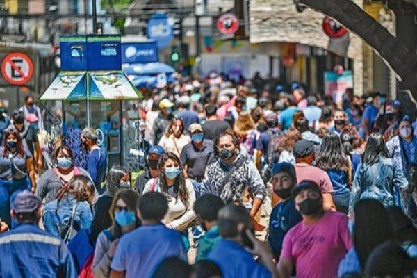 Inactivos: la cantidad de personas que sale del mercado laboral y están en edad de trabajar se mantiene en niveles superiores a la prepandemia
