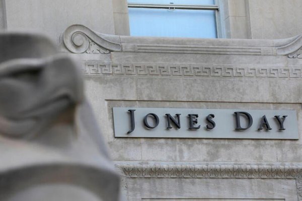 Gigante legal de EEUU advierte “efectos devastadores” de nueva Constitución para inversión extranjera en Chile