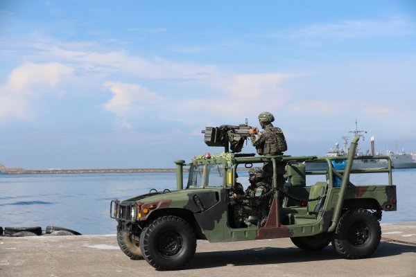 China concluye seis días de maniobras militares alrededor de Taiwán