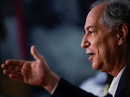 Ciro Gomes, aspirante presidencial de Brasil: "En ningún otro lugar del mundo Lula y Bolsonaro serían candidatos"