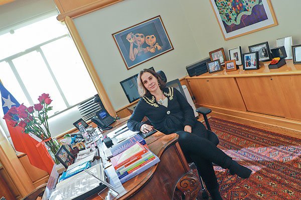 Antonia Urrejola, ministra de Relaciones Exteriores: “No hay un cuestionamiento a los tratados de libre comercio, todo lo contrario”