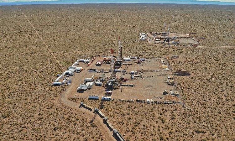 Chilena ENAP y argentina YPF sellan acuerdo para la exportación de crudo de Vaca Muerta