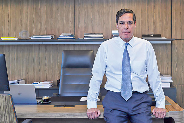 Julio Aranis renuncia a la gerencia general de Enap tras cinco meses en el cargo