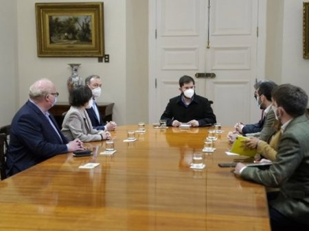 CEO de Teck se reúne con presidente de Chile para ratificar inversiones y analizar nuevo royalty