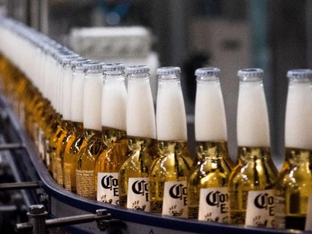 ¿Adiós a la cerveza en México?: AMLO propone prohibir su fabricación en medio de fuerte sequía