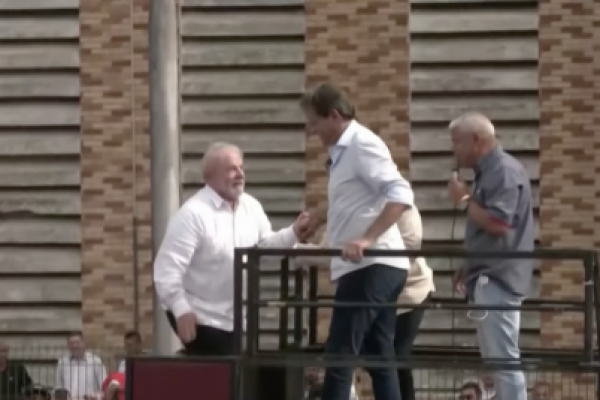 <p>Ahora en DF | Lula versus Bolsonaro: arranca polarizada campaña electoral en Brasil</p>