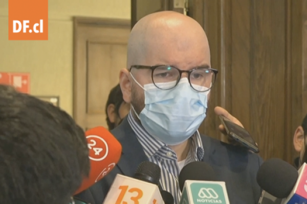 <p>Ahora en DF | Gobierno valora propuesta de la DC que continúa el proceso constituyente si gana el Rechazo</p>