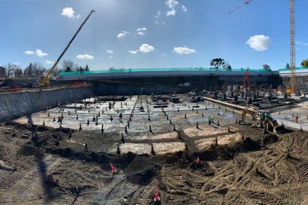 Crece la lista: constructora pide su quiebra y apunta al estallido social, robo de materiales y “excesiva” alza de costos