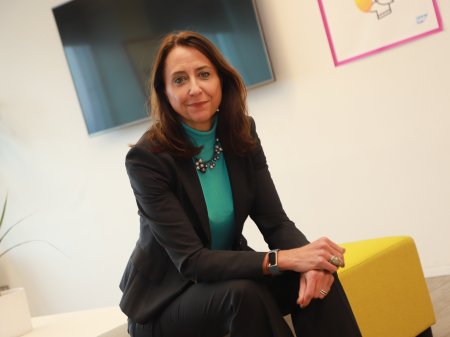 Cristina Palmaka, la ejecutiva brasileña que se abre paso en la industria tecnológica de la región