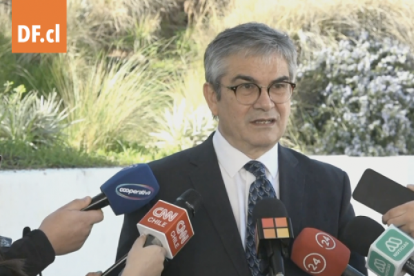 <p>Ahora en DF | Ministro Marcel asegura que equipo jurídico de Hacienda está revisando el fallo de la Suprema contra las isapres</p>