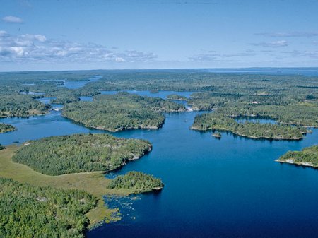 Minera chilena de la familia Luksic demanda a Gobierno de EEUU en intento por revivir proyecto de cobre en Minnesota