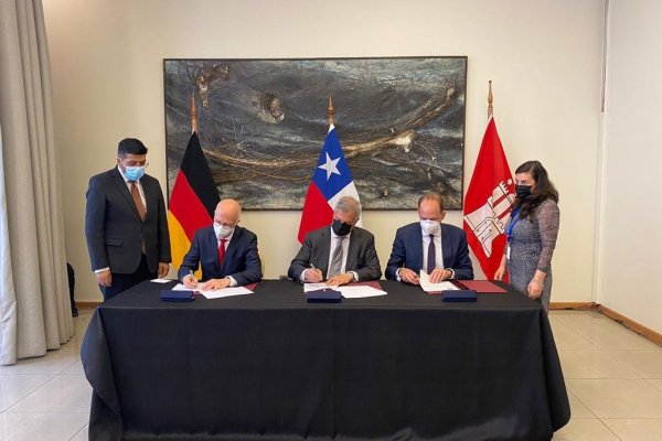 Chile firma acuerdo con el puerto de Hamburgo para exportar hidrógeno verde a los mercados de Alemania