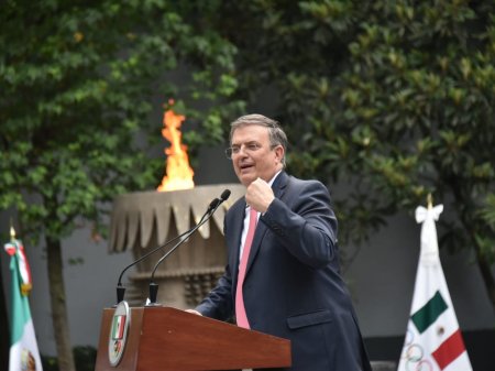 México espera posible acuerdo en disputa comercial con EEUU