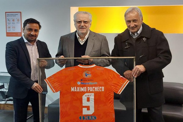 Máximo Pacheco hace campaña para que Cobreloa tenga socios