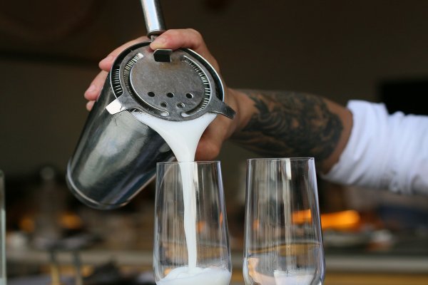 La campaña viral de pisco Capel que se asemeja a la de Campanario