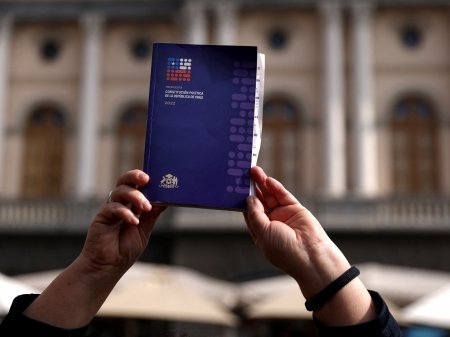 Editorial FT: el proyecto de constitución de Chile tiene graves fallas