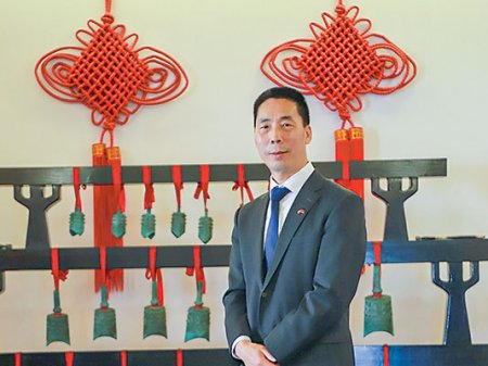 Embajador de China: “Creo firmemente que Chile seguirá acogiendo a los inversores extranjeros”