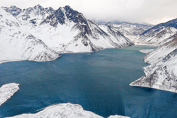 <p>Autoridades descartan racionamiento de agua en Santiago, Valparaíso y Coquimbo tras lluvias y nieve este invierno</p>