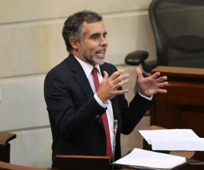 Embajador de Colombia en Venezuela aseguró que manejo de energética Monómeros pasará a manos de Maduro