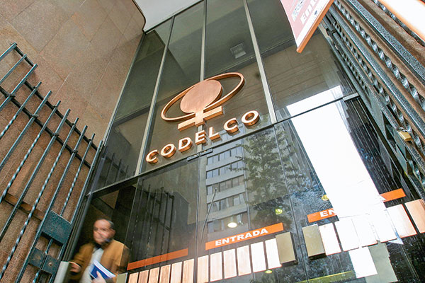 Codelco y Ecuador extienden suspensión de arbitraje en el Ciadi por proyecto minero Llurimagua